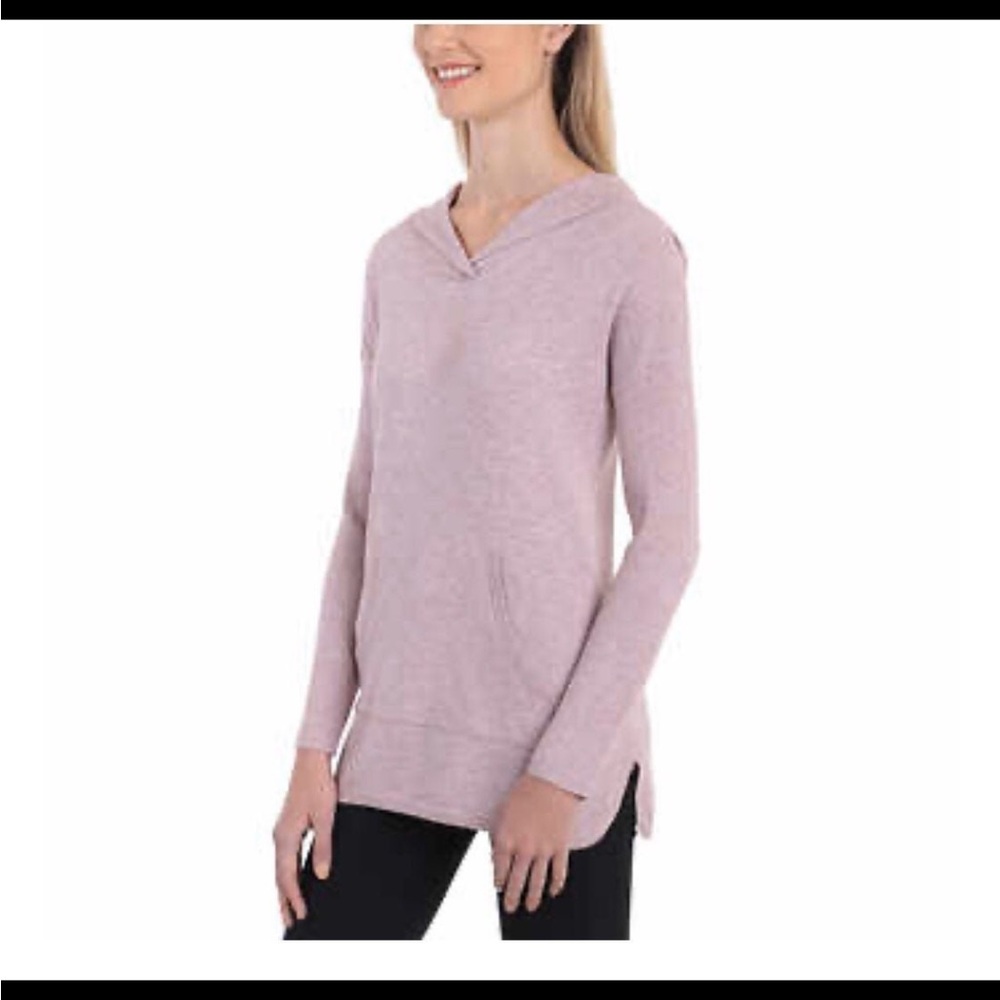 Cyrus ladies hoodie with pockets. Light pink and made very well. Comfy soft!